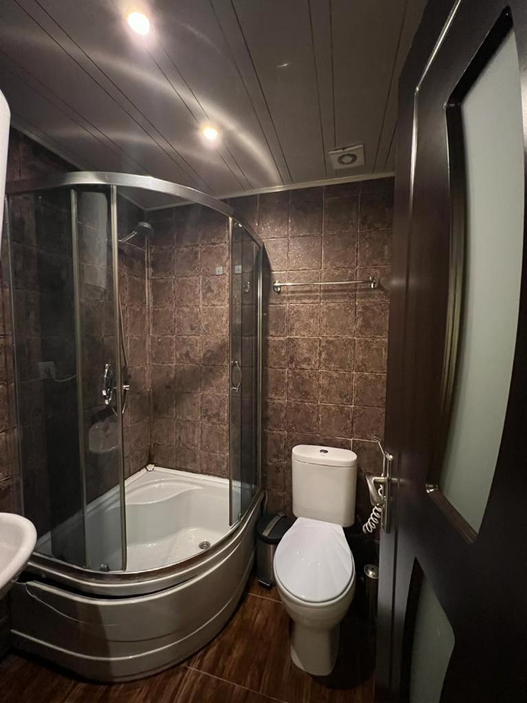 Elno Hotel Тбілісі Екстер'єр фото
